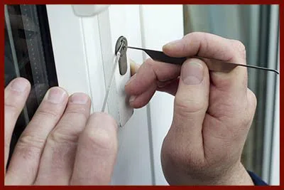 Bloomfield Locksmith Service Bloomfield, CT 860-744-3007 - 6-lock-locksmiths